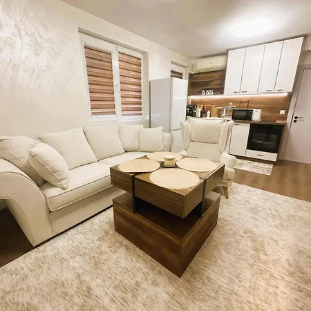 Apartment 27 July Boutique Residence *