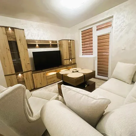 Apartment 27 July Boutique Residence *